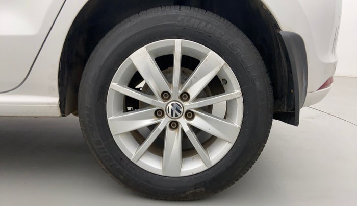 2015 Volkswagen Polo HIGHLINE1.5L DIESEL, Diesel, Manual, 82,050 km, Left Rear Wheel