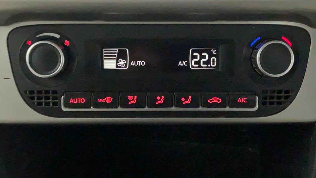 Automatic Climate Control 