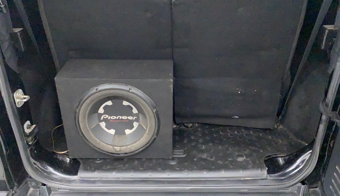2021 Mahindra Thar LX PETROL HT 4WD AT, Petrol, Automatic, 51,790 km, Boot Inside