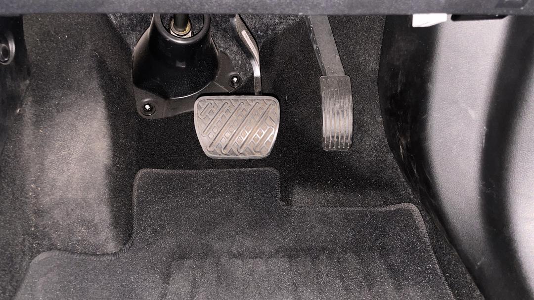 2022 GWM Haval H6 Lux, Automatic, 43654 km, Pedals and Footmat
