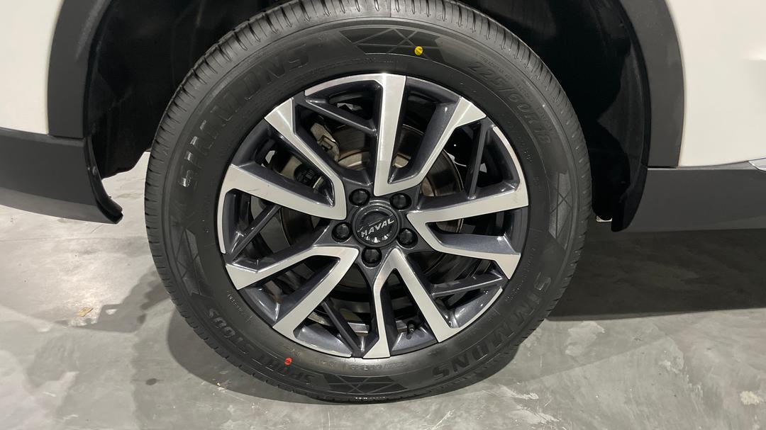 2022 GWM Haval H6 Lux, Automatic, 43654 km, Right Rear Wheel