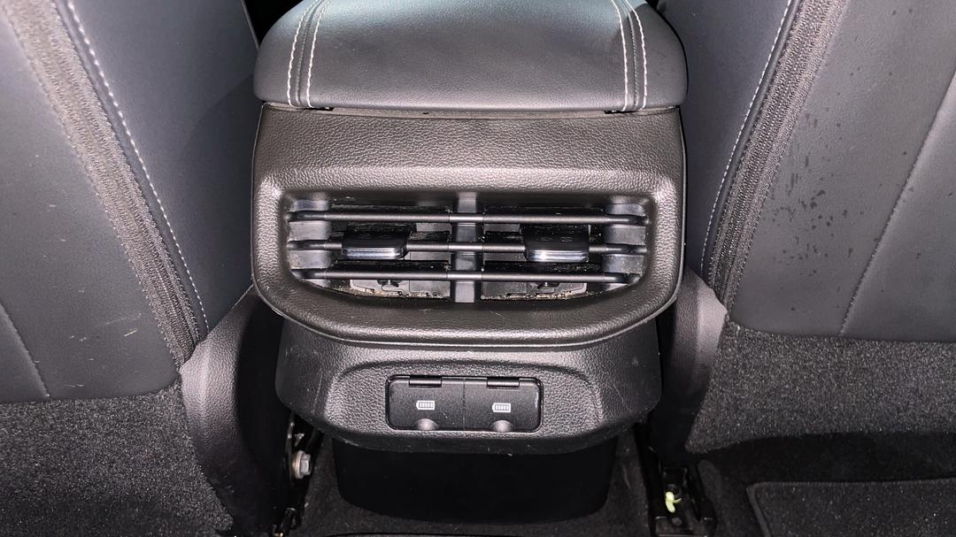 2022 GWM Haval H6 Lux, Automatic, 43654 km, Rear A/C Vent