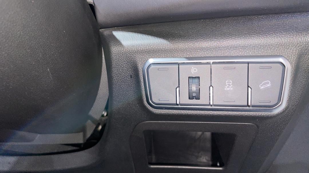 2022 GWM Haval H6 Lux, Automatic, 43654 km, Utility Switches/Buttons
