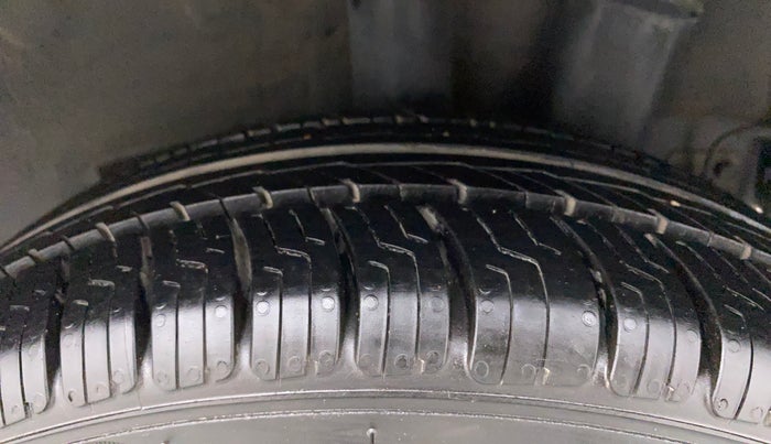 2018 Hyundai Xcent E+, Petrol, Manual, 53,633 km, Left Rear Tyre Tread
