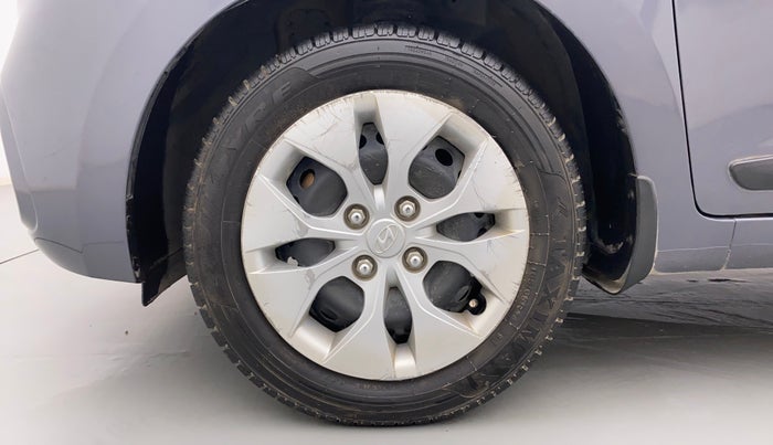 2018 Hyundai Xcent E+, Petrol, Manual, 53,633 km, Left Front Wheel