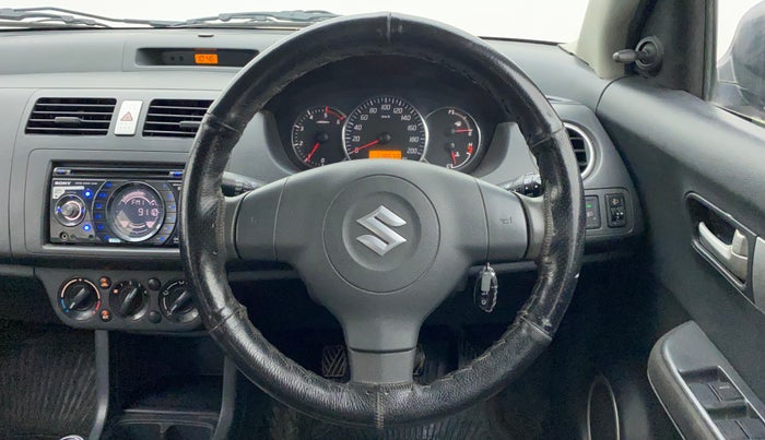 2011 Maruti Swift VDI, Diesel, Manual, 1,19,638 km, Steering Wheel Close Up
