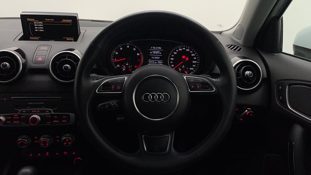 2018 Audi A1 Sportback 1.4 Tfsi Sport, Automatic, 78418 km, Steering Wheel Close-up