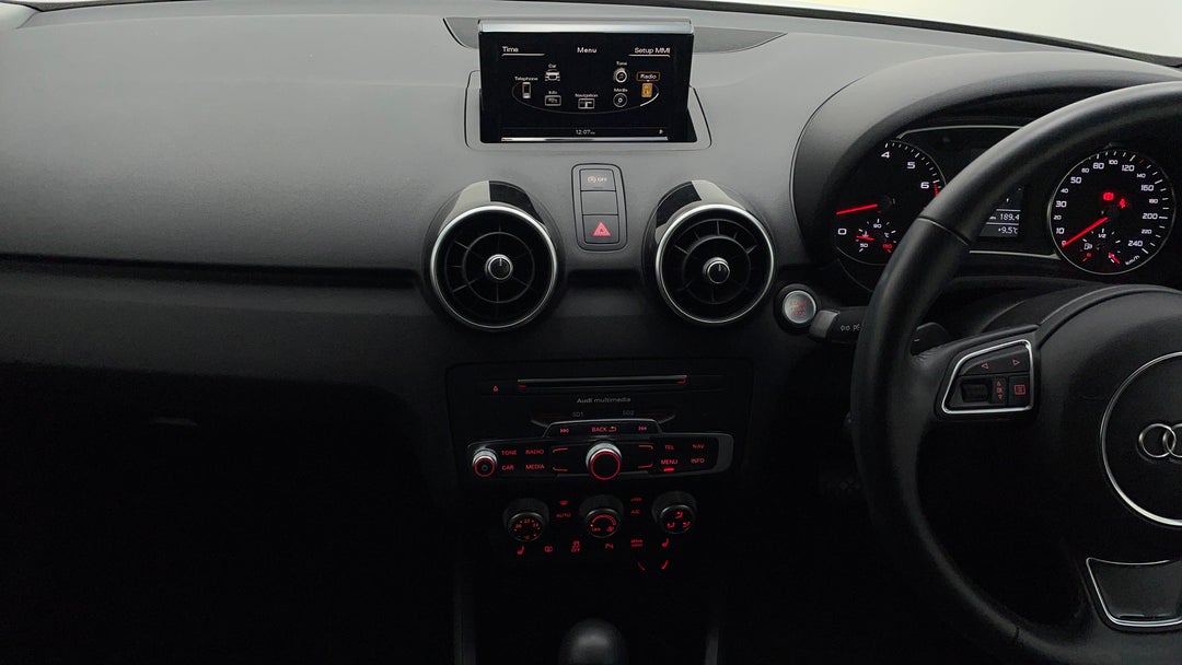 2018 Audi A1 Sportback 1.4 Tfsi Sport, Automatic, 78418 km, Center Console