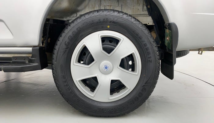 2016 Mahindra Scorpio S6 PLUS, Diesel, Manual, 47,160 km, Left Rear Wheel
