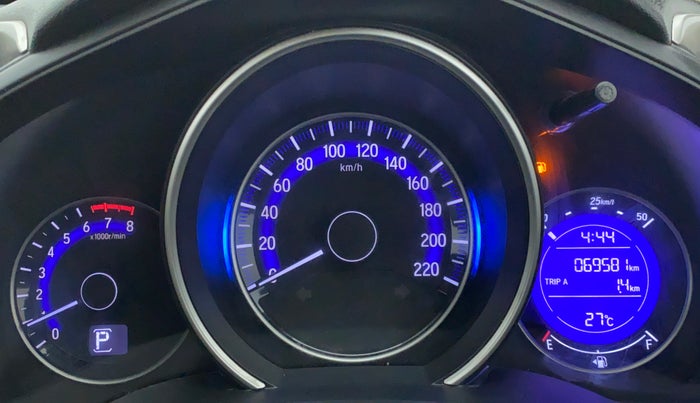 2015 Honda Jazz 1.2 V AT, Petrol, Automatic, 70,097 km, Odometer Image
