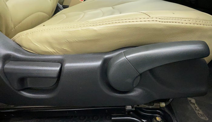2015 Honda Jazz 1.2 V AT, Petrol, Automatic, 70,097 km, Driver Side Adjustment Panel