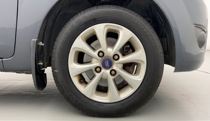 2012 Ford Figo 1.2 TITANIUM DURATEC, Petrol, Manual, 55,210 km, Right Front Wheel