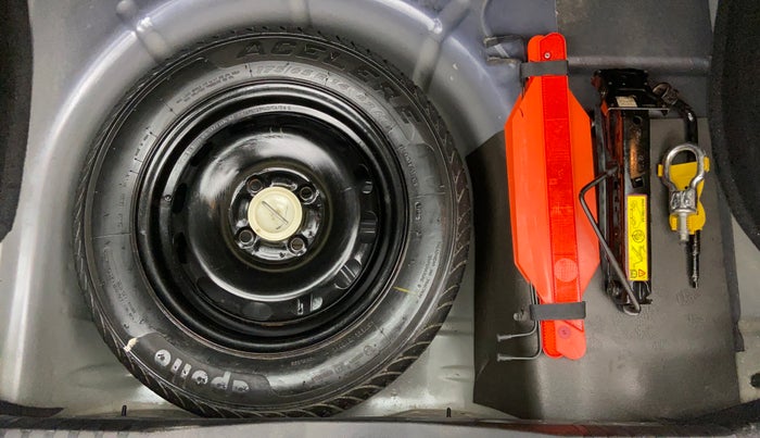 2012 Ford Figo 1.2 TITANIUM DURATEC, Petrol, Manual, 55,210 km, Spare Tyre