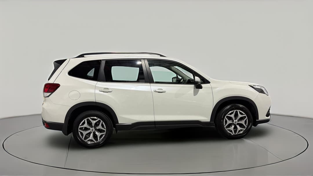 2024 Subaru Forester 2.5i (AWD), Automatic, 54957 km, Right Side View