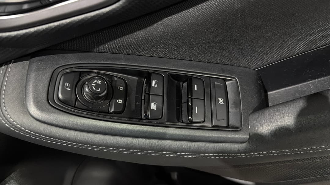 2024 Subaru Forester 2.5i (AWD), Automatic, 54957 km, Drivers Side Door Panel Controls