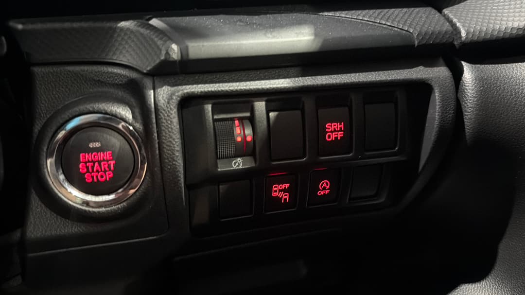 2024 Subaru Forester 2.5i (AWD), Automatic, 54957 km, Utility Switches/Buttons