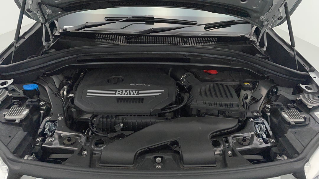 Open Bonnet (Engine)