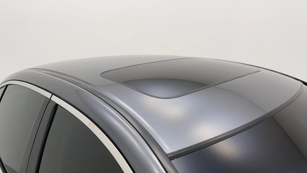 2012 Honda Accord V6 Luxury, Automatic, 127802 km, Roof/Sunroof View