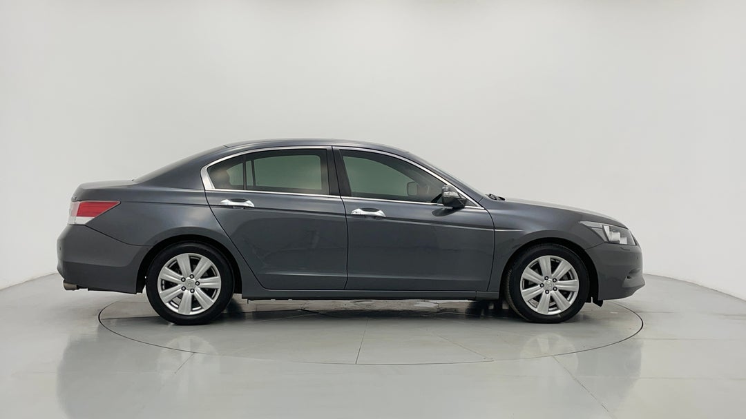 2012 Honda Accord V6 Luxury, Automatic, 127802 km, Right Side View