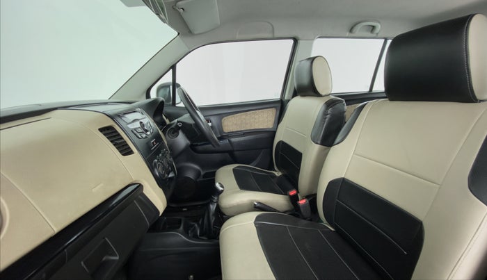 2017 Maruti Wagon R 1.0 VXI, Petrol, Manual, 34,774 km, Right Side Front Door Cabin