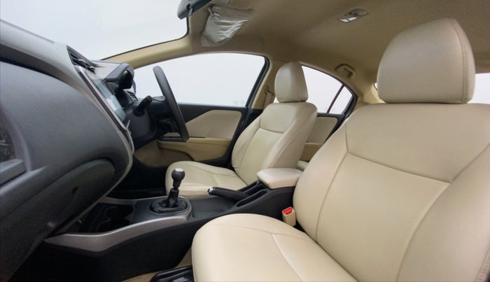 2017 Honda City 1.5L I-VTEC V MT, Petrol, Manual, 83,549 km, Right Side Front Door Cabin