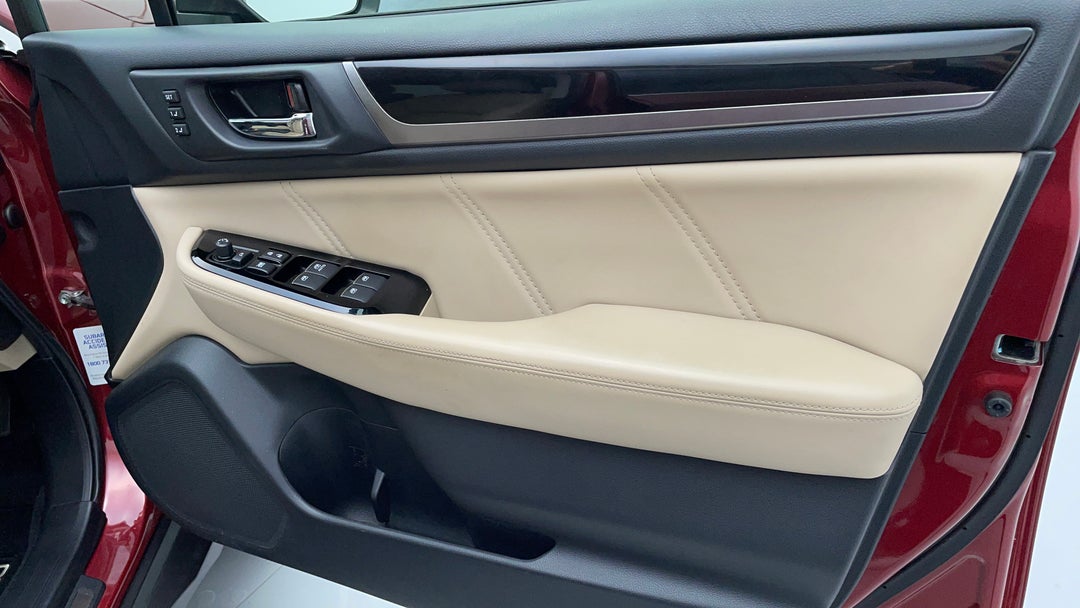 2015 Subaru Outback 2.5i Premium Awd, Automatic, 90839 km, Speaker View