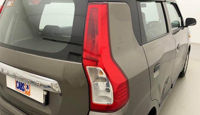 2020 Maruti New Wagon-R LXI CNG (O) 1.0, CNG, Manual, 67,693 km, Right tail light - Minor scratches