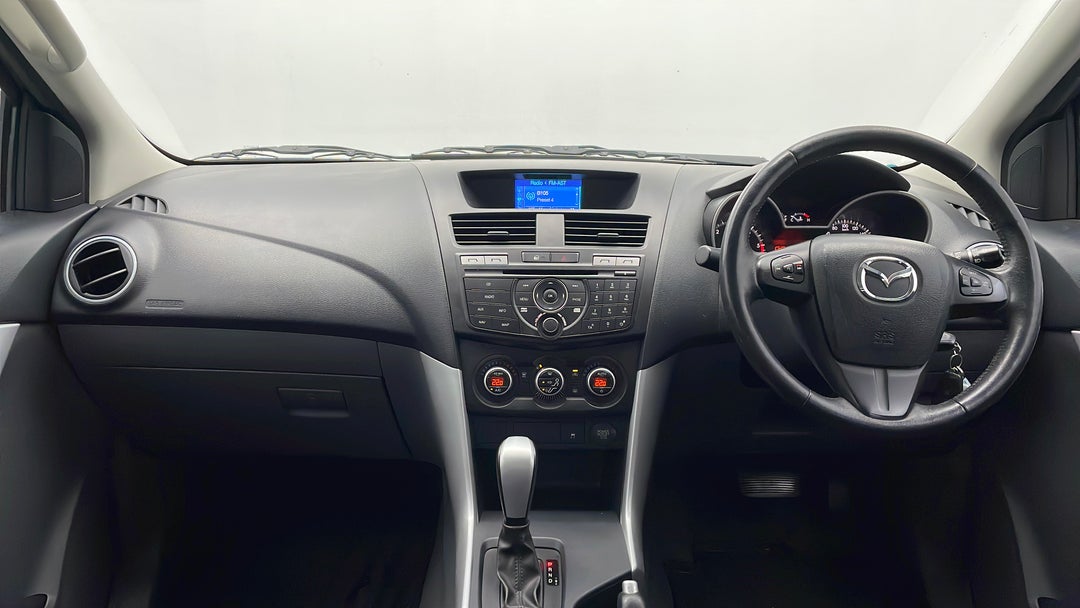 2014 Mazda BT-50 Xtr Hi-rider (4x2), Automatic, 95387 km, Dashboard View