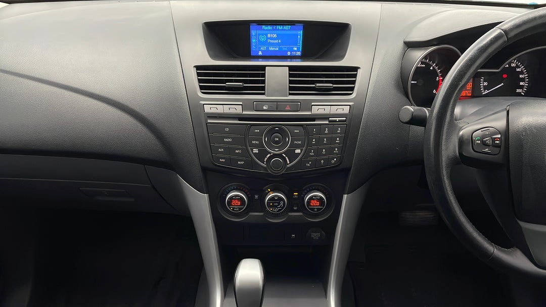 2014 Mazda BT-50 Xtr Hi-rider (4x2), Automatic, 95387 km, Center Console