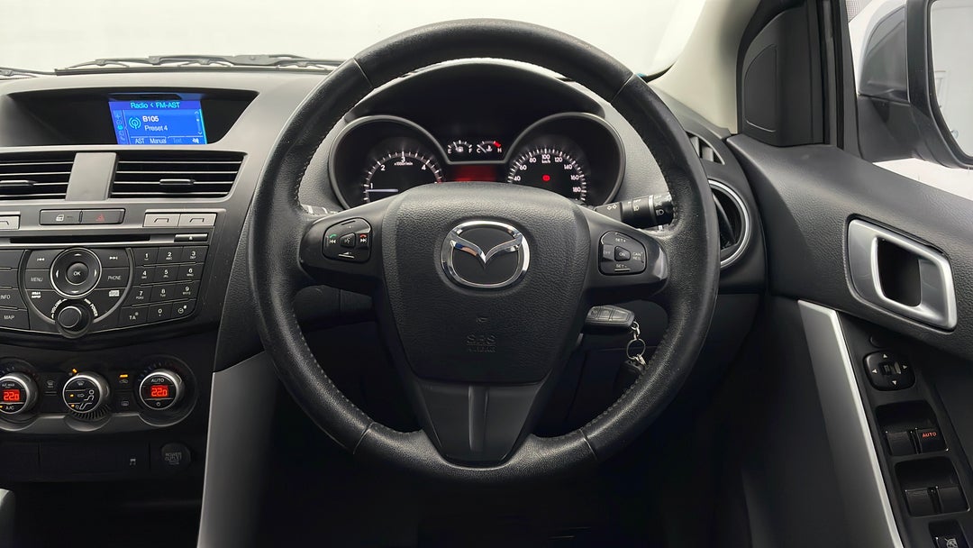 2014 Mazda BT-50 Xtr Hi-rider (4x2), Automatic, 95387 km, Steering Wheel Close-up