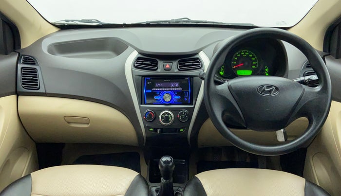 2015 Hyundai Eon ERA PLUS, Petrol, Manual, 37,138 km, Dashboard View