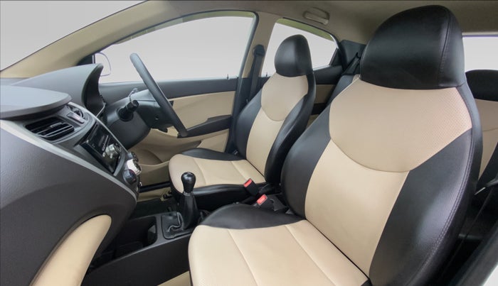 2015 Hyundai Eon ERA PLUS, Petrol, Manual, 37,138 km, Right Side Front Door Cabin View