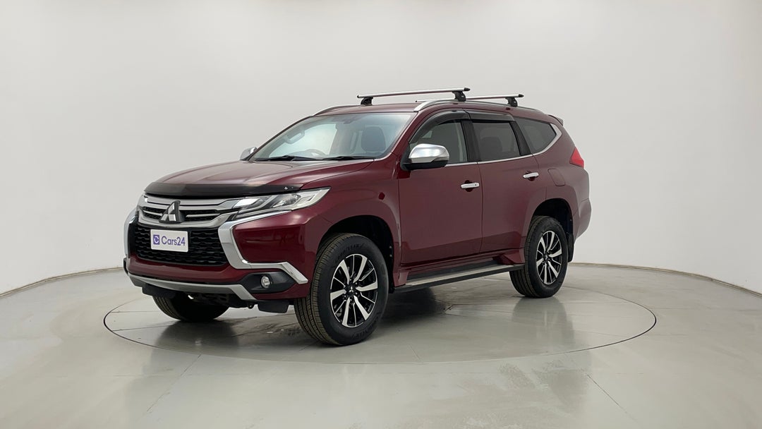 Left Front Diagonal (45- Degree) View