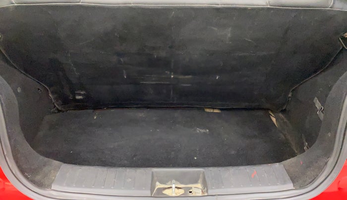 2019 Mahindra KUV 100 NXT K2 P 6 STR, Petrol, Manual, 65,820 km, Dicky (Boot door) - Parcel tray missing