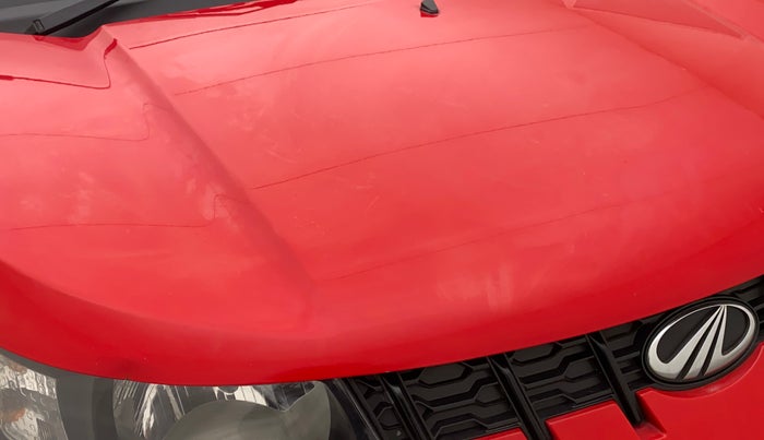 2019 Mahindra KUV 100 NXT K2 P 6 STR, Petrol, Manual, 65,820 km, Bonnet (hood) - Slightly dented