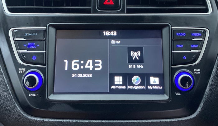 2018 Hyundai i20 Active 1.2 SX, Petrol, Manual, 30,569 km, Infotainment System