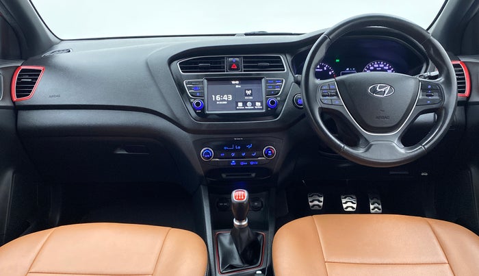 2018 Hyundai i20 Active 1.2 SX, Petrol, Manual, 30,569 km, Dashboard
