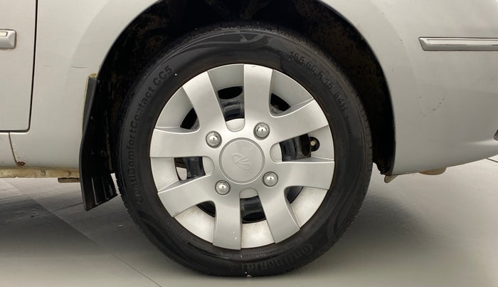 2009 Tata Manza AURA SAFIRE BS III, Petrol, Manual, 44,780 km, Right Front Wheel