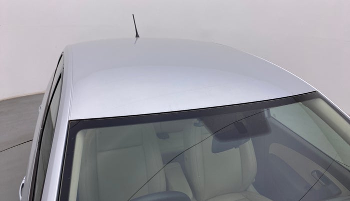 2012 Volkswagen Vento TRENDLINE 1.6, Petrol, Manual, 82,025 km, Roof
