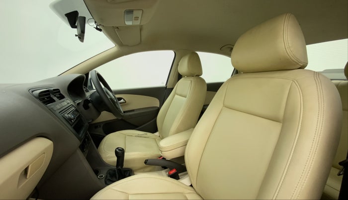 2012 Volkswagen Vento TRENDLINE 1.6, Petrol, Manual, 82,025 km, Right Side Front Door Cabin