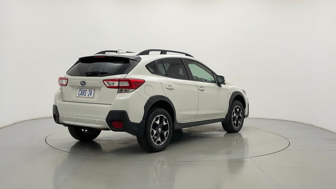 Right Back Diagonal (45- Degree) View