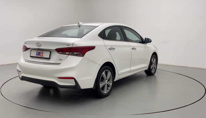 2018 Hyundai Verna 1.6 SX VTVT AT (O), Petrol, Automatic, 24,481 km, Right Back Diagonal