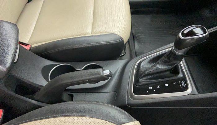 2018 Hyundai Verna 1.6 SX VTVT AT (O), Petrol, Automatic, 24,481 km, Gear Lever