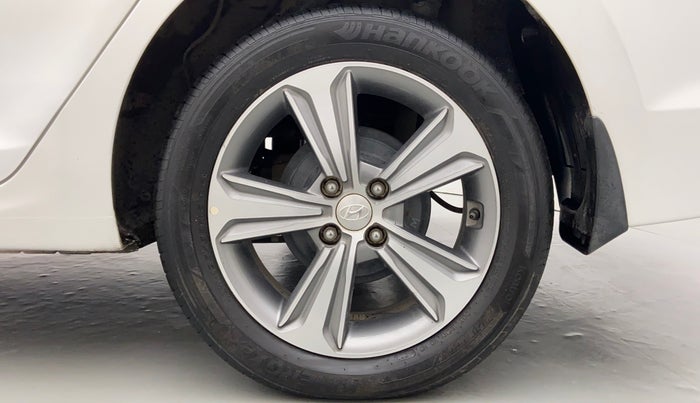 2018 Hyundai Verna 1.6 SX VTVT AT (O), Petrol, Automatic, 24,481 km, Left Rear Wheel