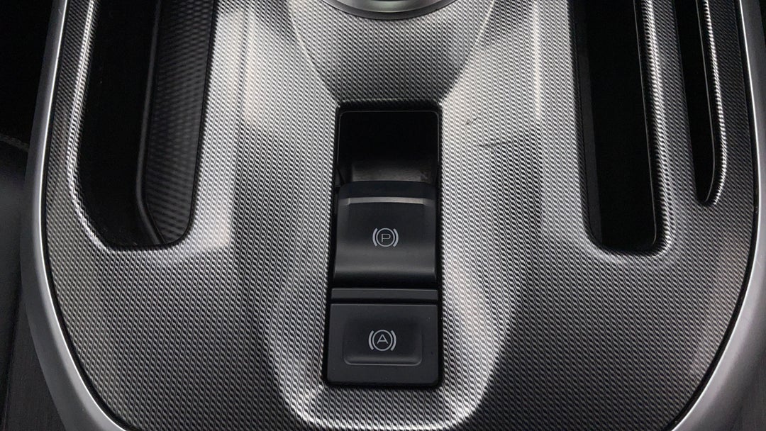 2021 GWM Haval Jolion Ultra, Automatic, 24855 km, Handbrake