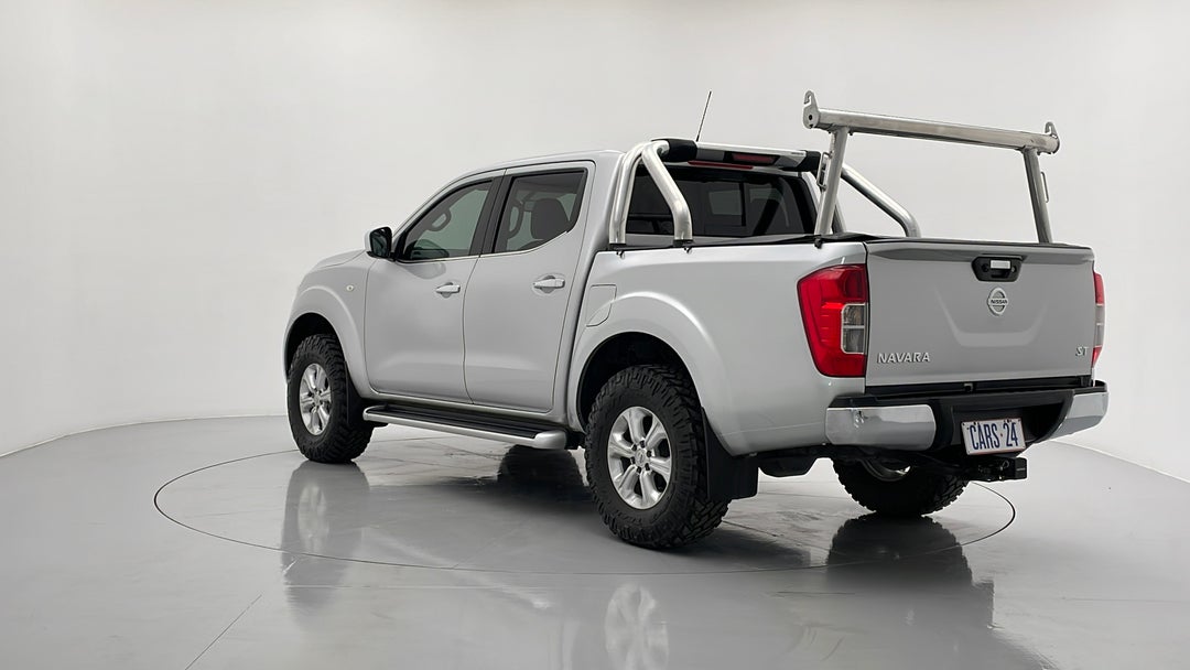 2016 Nissan Navara St (4x4), Automatic, 82420 km, Left Back Diagonal (45- Degree) View