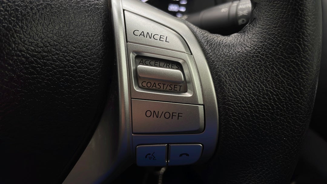 2016 Nissan Navara St (4x4), Automatic, 82420 km, Cruise Control