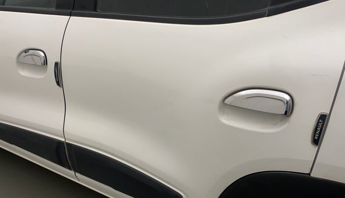 2019 Renault Kwid RXT 1.0 AMT (O), Petrol, Automatic, 33,843 km, Rear left door - Paint has faded
