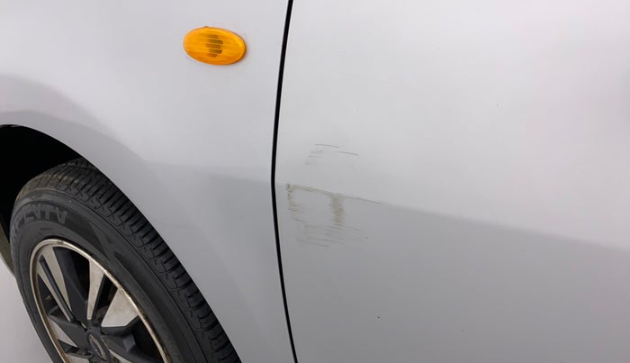 2018 Datsun Go Plus T (O), Petrol, Manual, 41,122 km, Front passenger door - Minor scratches