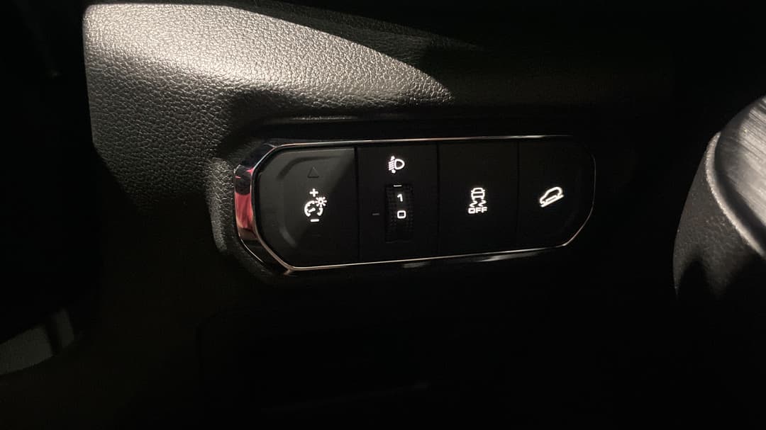 2021 GWM Haval Jolion Lux, Automatic, 111620 km, Utility Switches/Buttons